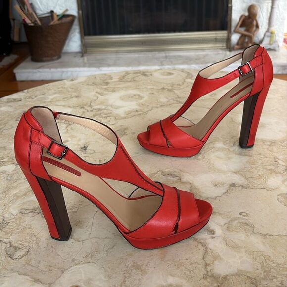 Longchamp Leather Platform Peep Toe Heels - Picture 6 of 17